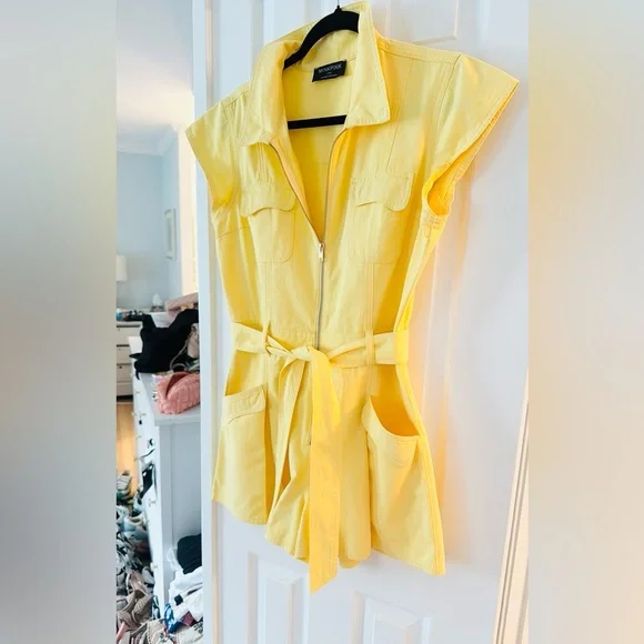 MINKPINK Ayla Scalloped Playsuit-Pineapple - Picture 4 of 7